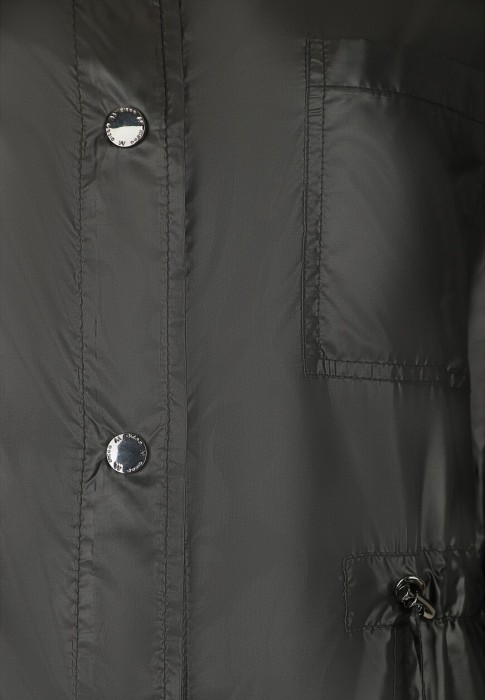 плащ  из проверенных материалов спереди