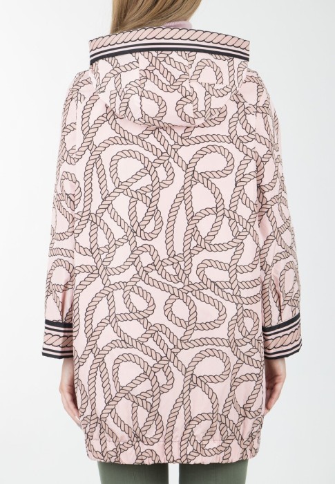 плащ  из проверенных материалов спереди