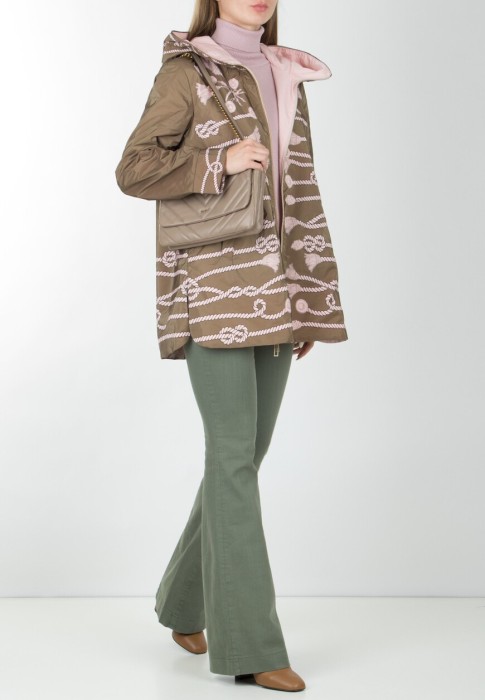 плащ  из америки вид сбоку