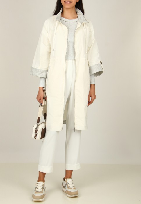 плащ  по цене 84630 руб вид справа