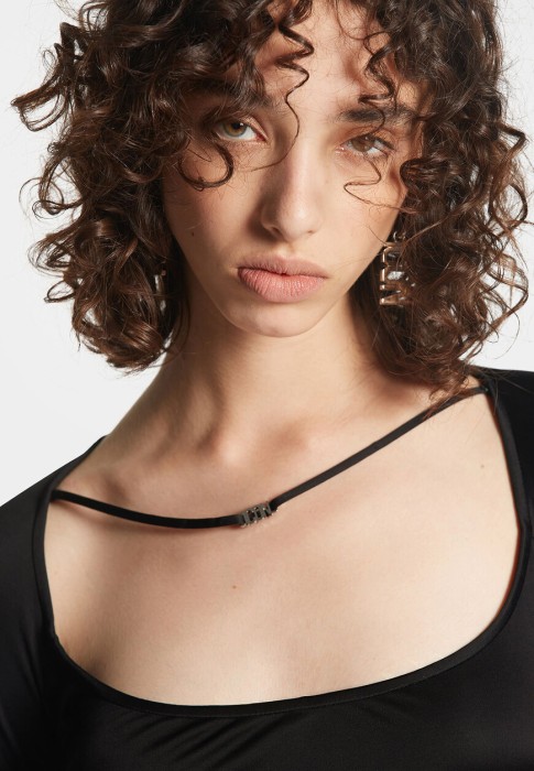 Продукция для женщин фото