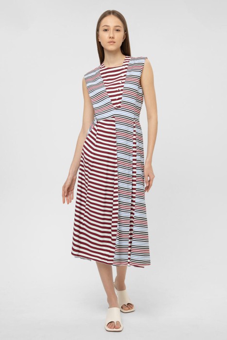 платье  дизайнерского кроя от бренда max mara вид слева