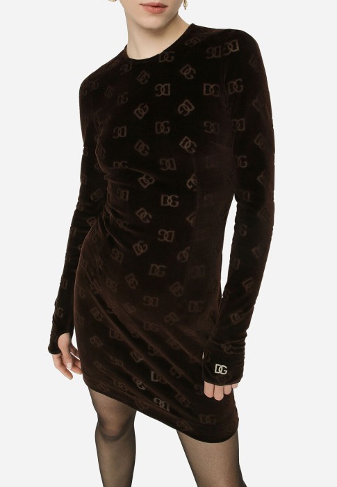 платье dolce&gabbana из проверенных материалов спереди