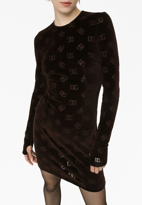 платье dolce&gabbana из проверенных материалов спереди