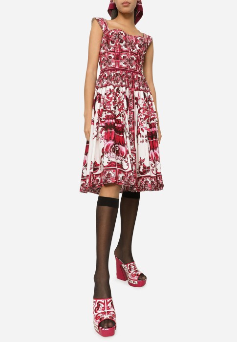 платье dolce&gabbana из италии вид сбоку