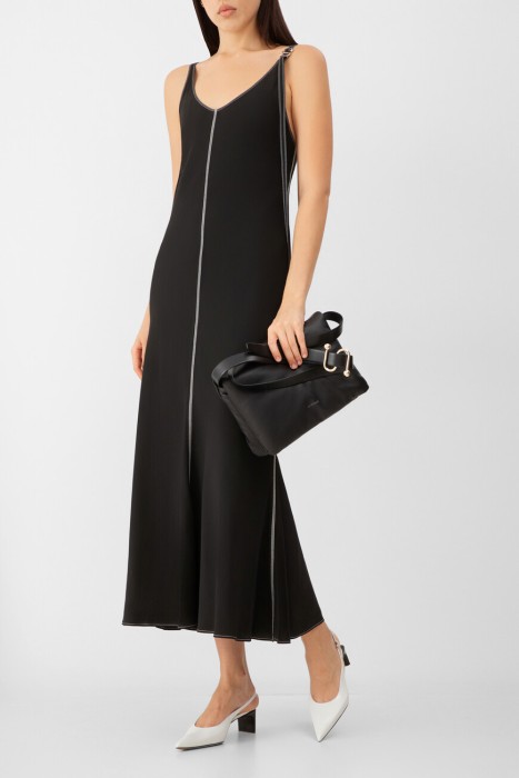 Продукция для женщин фото