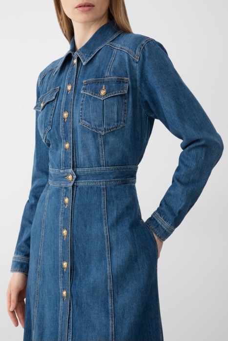 Товар синего цвета с внутренней стороны