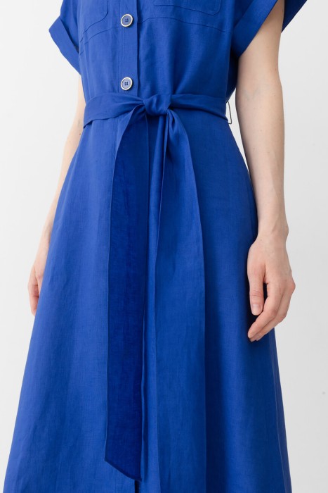 Товар синего цвета с внутренней стороны