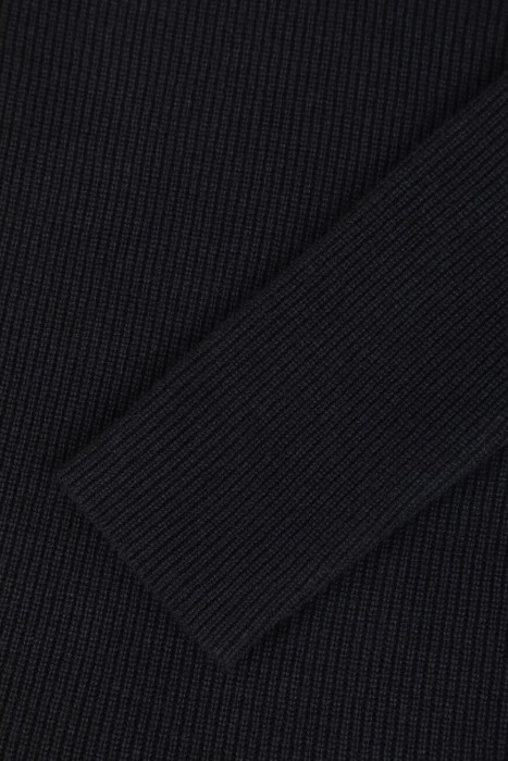 Продукция для женщин фото