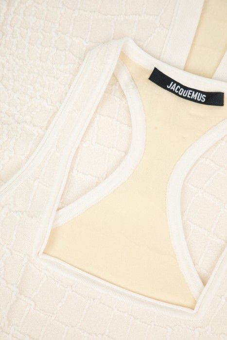 Продукция для женщин фото