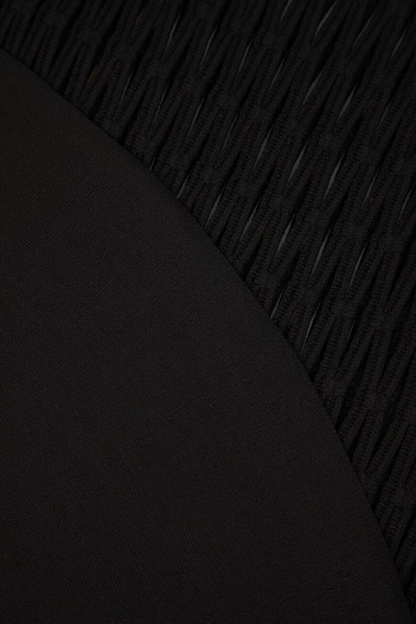 платье  модель skater универсального стиля с лицевой стороны