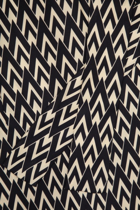 платье  модель toute la v вид слева