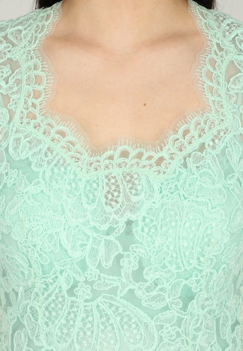 платье  из проверенных материалов спереди