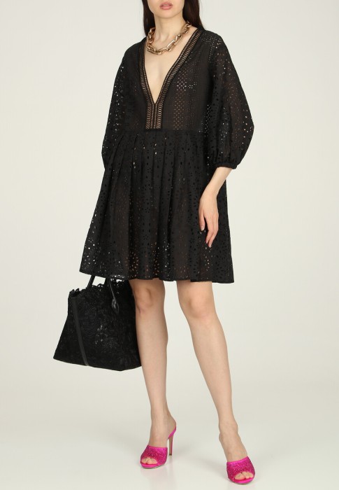 платье  по цене 117900 руб вид справа