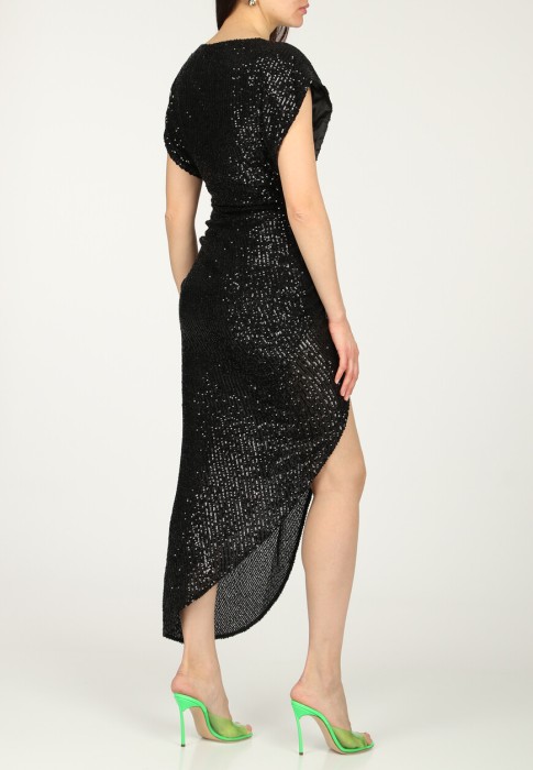 Товар черного цвета с внутренней стороны