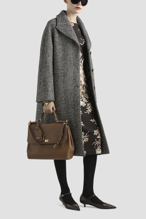 Товар разноцветного цвета с внутренней стороны