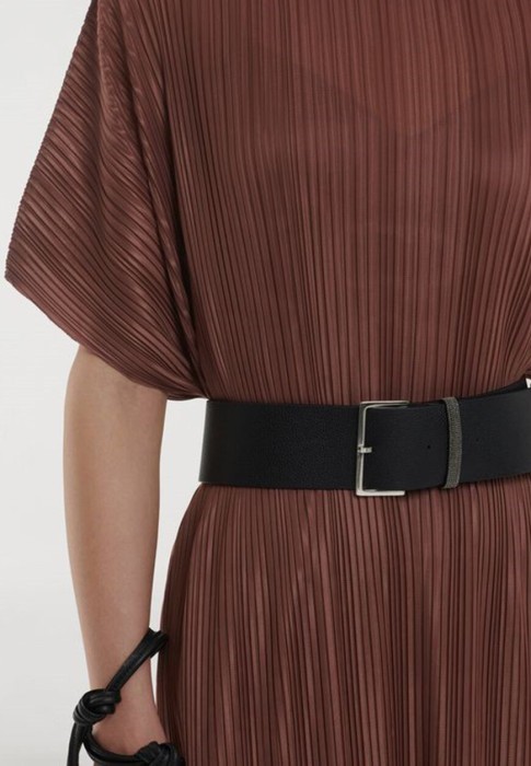 платье  из проверенных материалов спереди