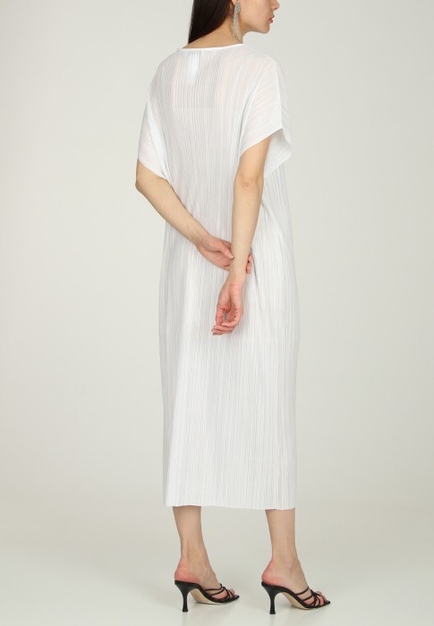 Товар белого цвета с внутренней стороны