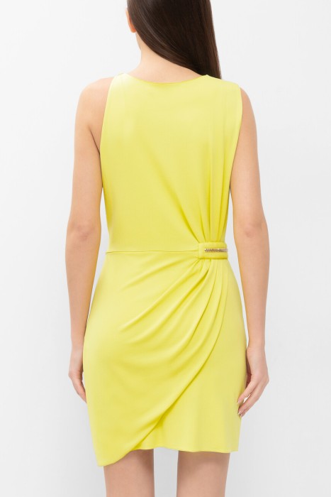 платье  по цене 60000 руб вид справа