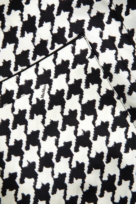 Продукция для женщин фото