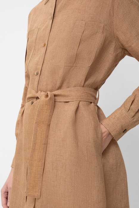 Товар бежевого цвета с внутренней стороны