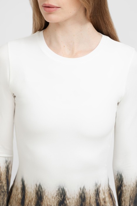 платье  из франции вид сбоку