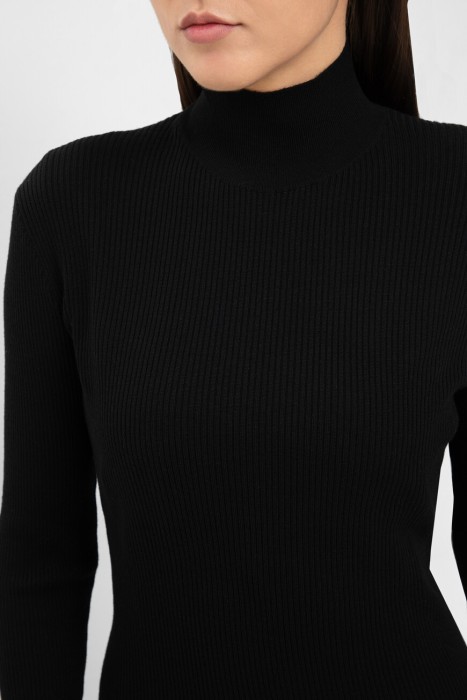 платье  из италии вид сбоку