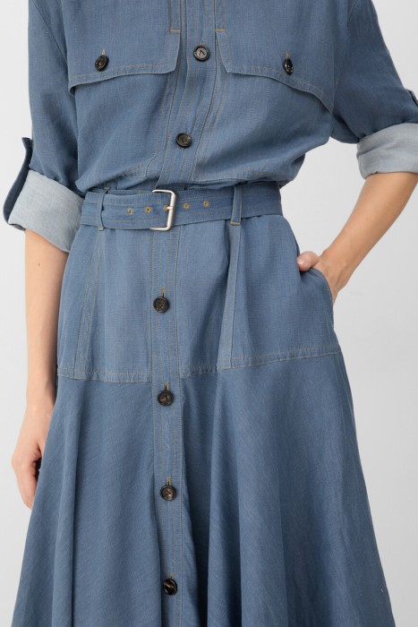 Товар синего цвета с внутренней стороны