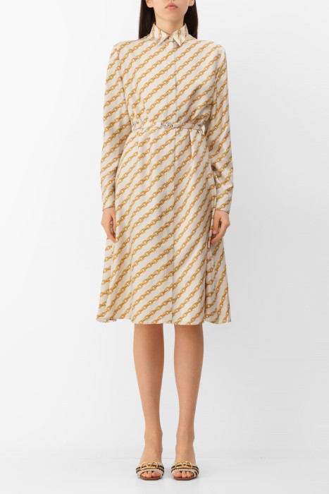 Товар с артикулом 1018622_1A13636 5E490 вид сзади