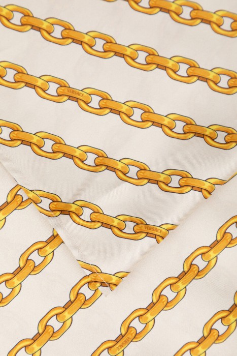 платье  для взрослого возраста с изнаночной стороны