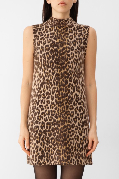 Товар с артикулом RR0EC877Z.11LE вид сзади