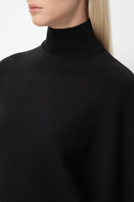 платье  из франции вид сбоку