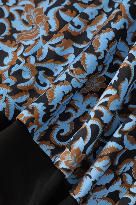 платье  из вискозы спереди