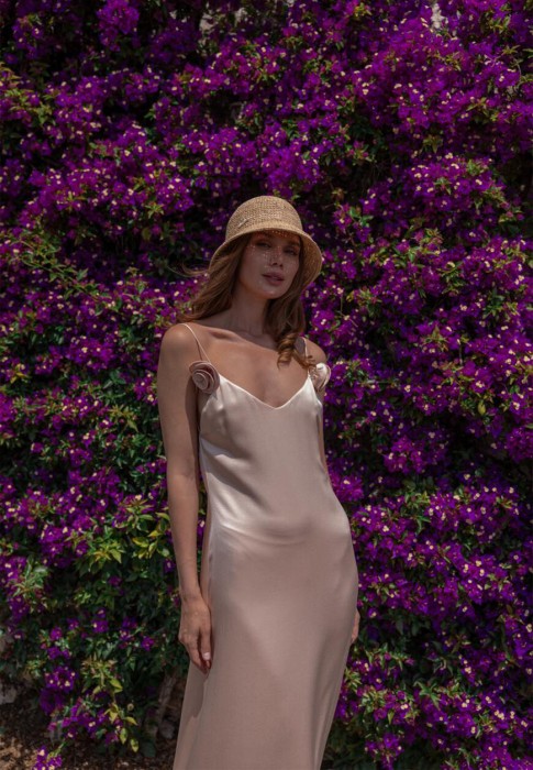 платье  от бренда magda butrym вид слева