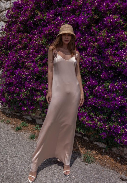 платье  из италии вид сбоку