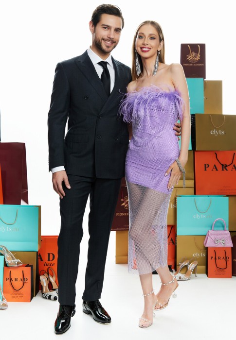 Товар фиолетового цвета с внутренней стороны