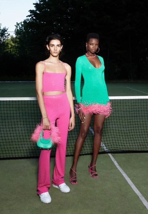 Продукция для женщин фото