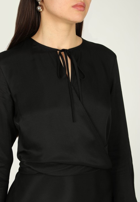 платье  из проверенных материалов спереди