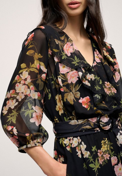 платье  из проверенных материалов спереди