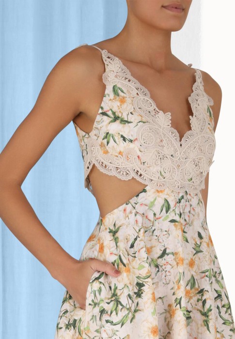 платье  из проверенных материалов спереди