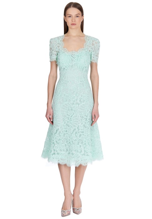 платье  по цене 473900 руб вид справа