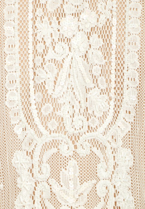 Товар белого цвета с внутренней стороны