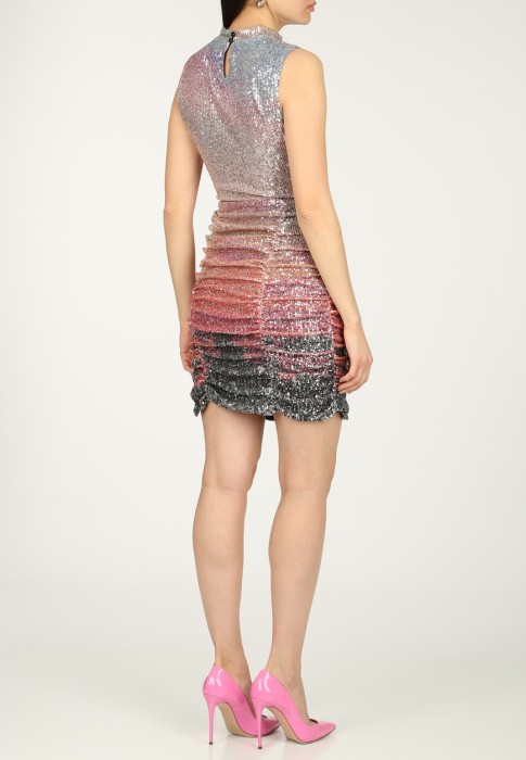 Товар синего цвета с внутренней стороны