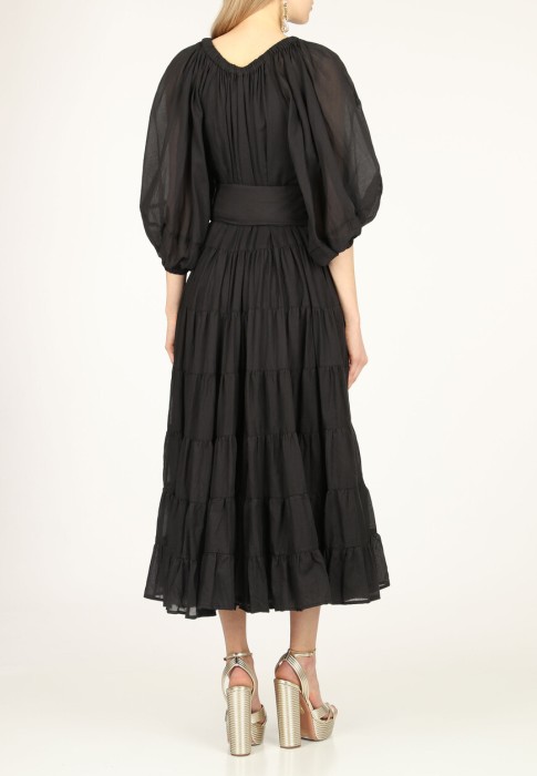 Товар черного цвета с внутренней стороны