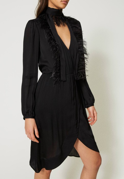 платье  из проверенных материалов спереди