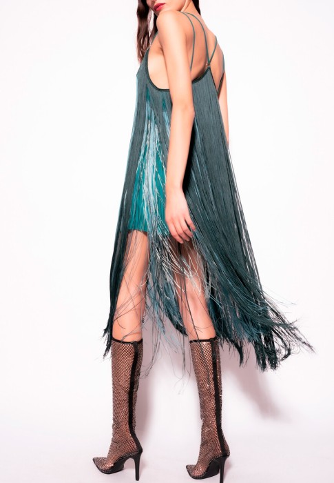 платье  для взрослого возраста с изнаночной стороны