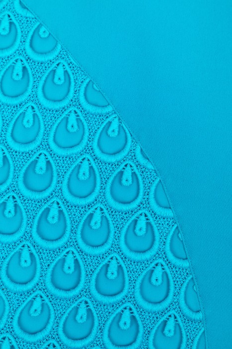 платье  для взрослого возраста с изнаночной стороны