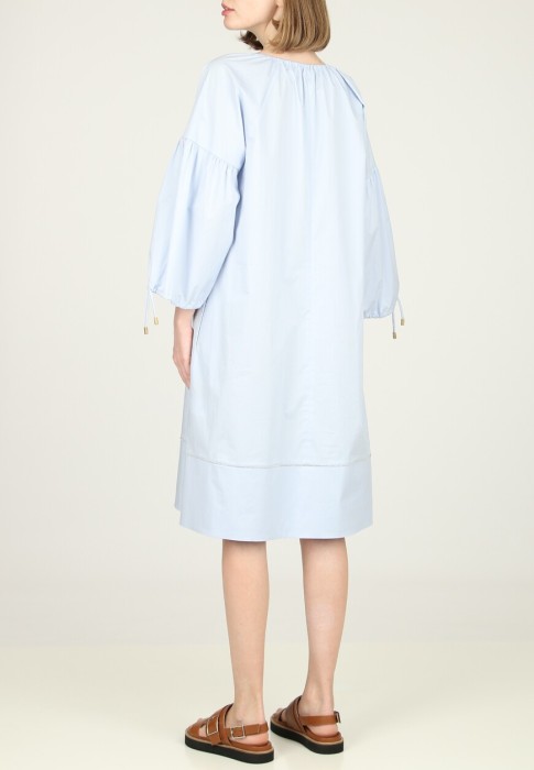 Товар голубого цвета с внутренней стороны