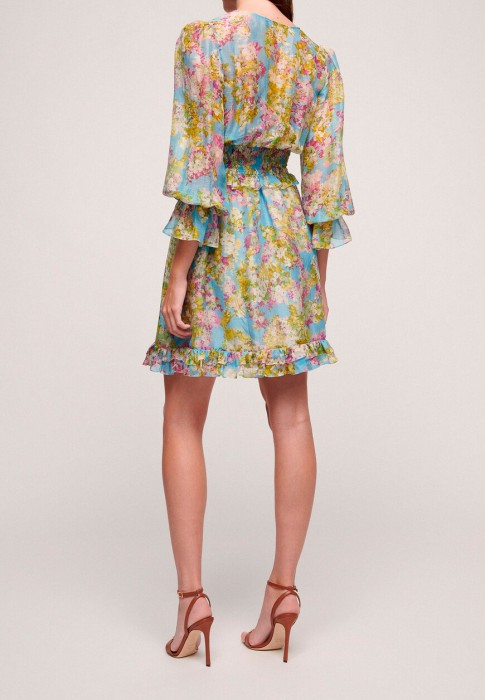 Товар голубого цвета с внутренней стороны