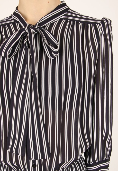 платье  из проверенных материалов спереди